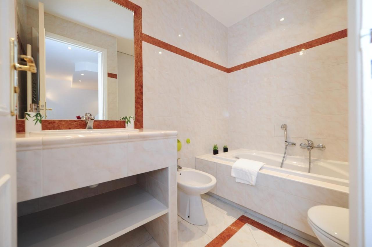 Le Savoy Palace - Five Stars Holiday House 尼斯 外观 照片